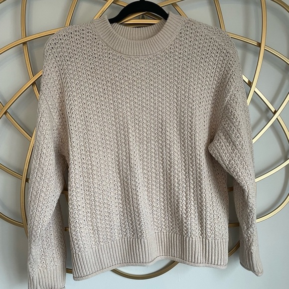 Universal Thread Tops - Universal Thread Knitted sweater size S